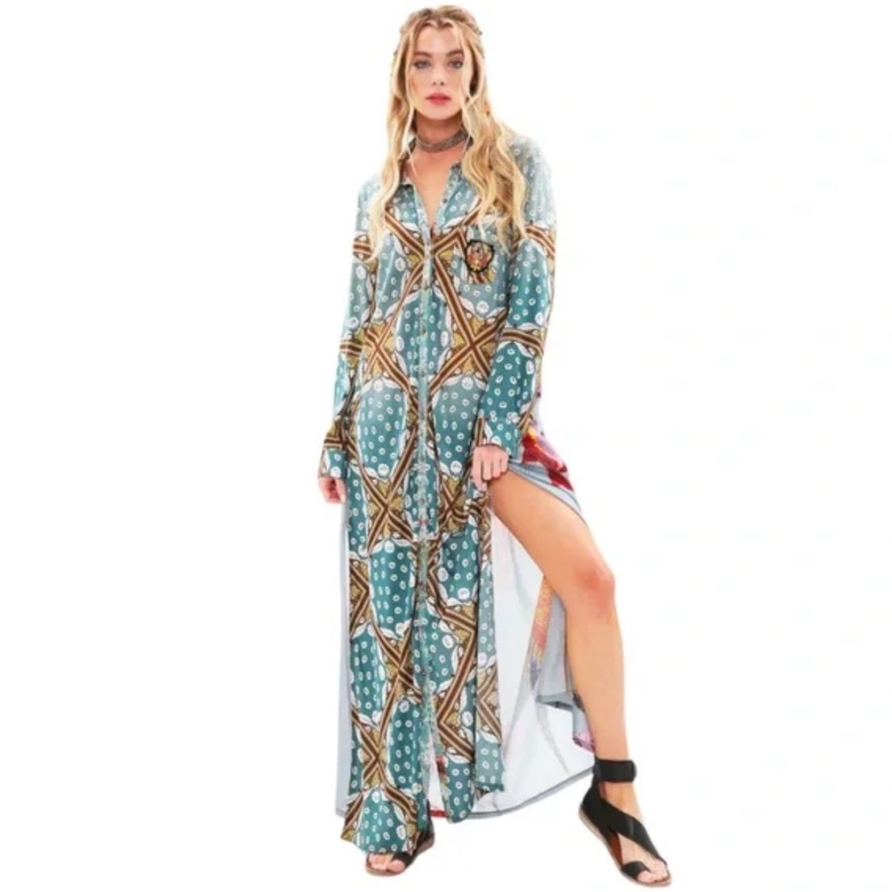 Aratta Silent Journey Flying Fish Maxi Duster Button Down